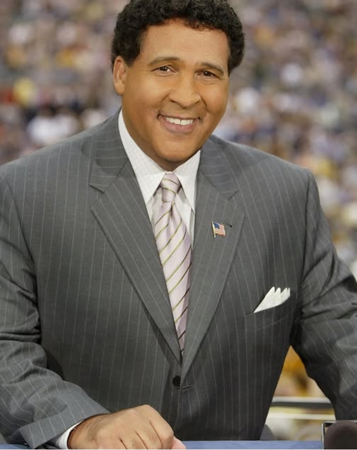 Greg gumbel 
