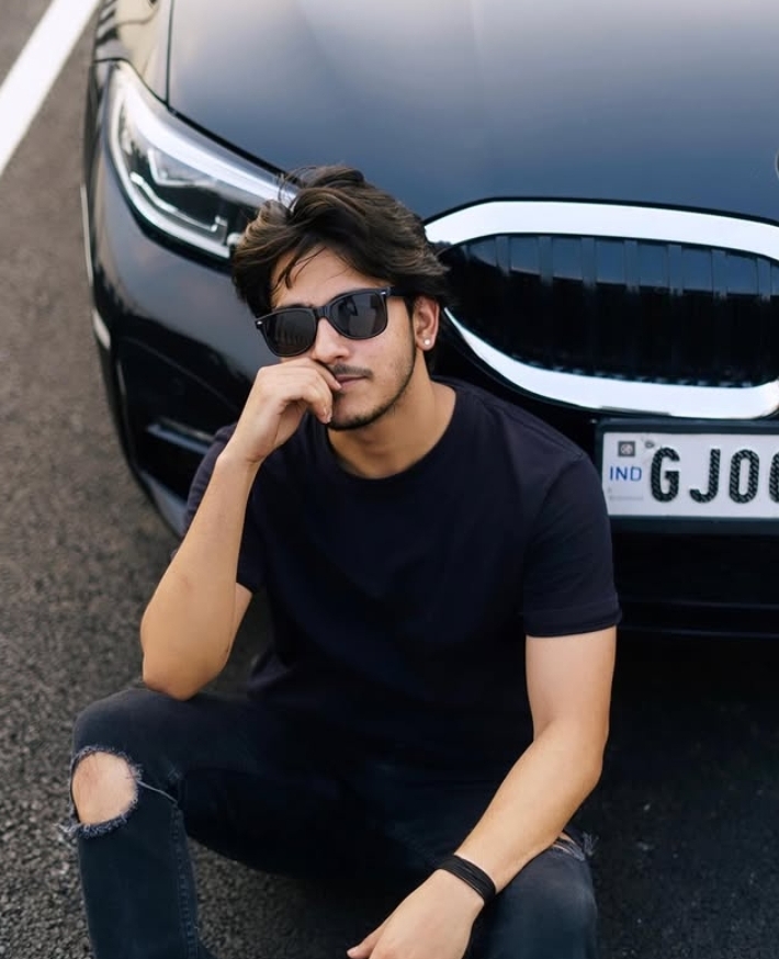 Purav Jha Net Worth